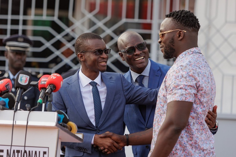 Civisme et citoyenneté : Le lutteur Siteu nommé ambassadeur de la police auprès des jeunes