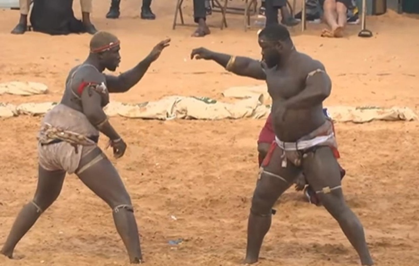 Choc des générations : Eumeu Sène tombe devant Ada Fass