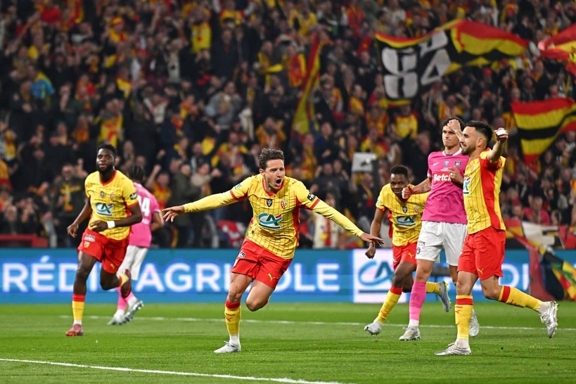 Coupe de France : Le RC Lens écrase Toulouse et file en finale Coupe de France : Le RC Lens écrase Toulouse et file en finale
