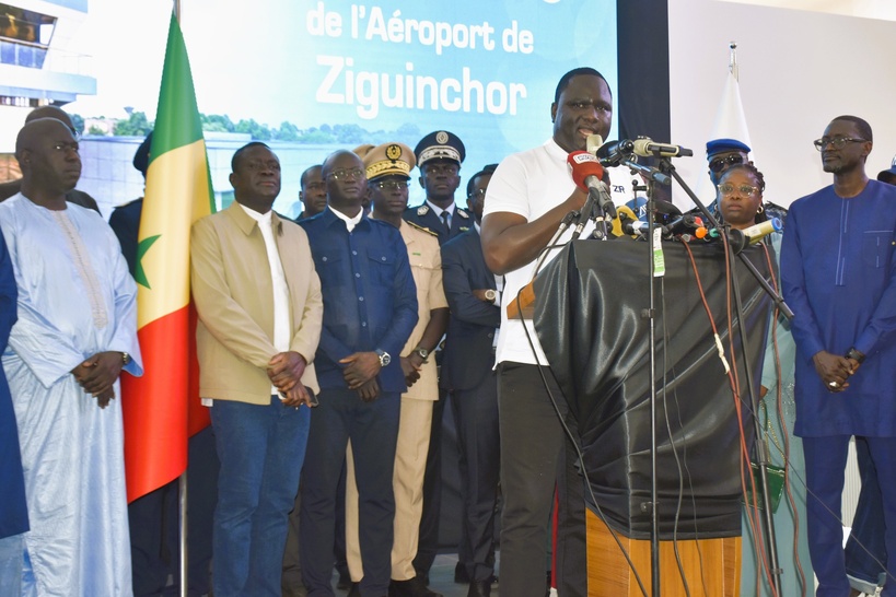 Réception technique de l'aéroport de Ziguinchor : Déthié Fall avertit : « Plus aucun dépassement de délai ne sera toléré » Réception technique de l'aéroport de Ziguinchor : Déthié Fall avertit : « Plus aucun dépassement de délai ne sera toléré »