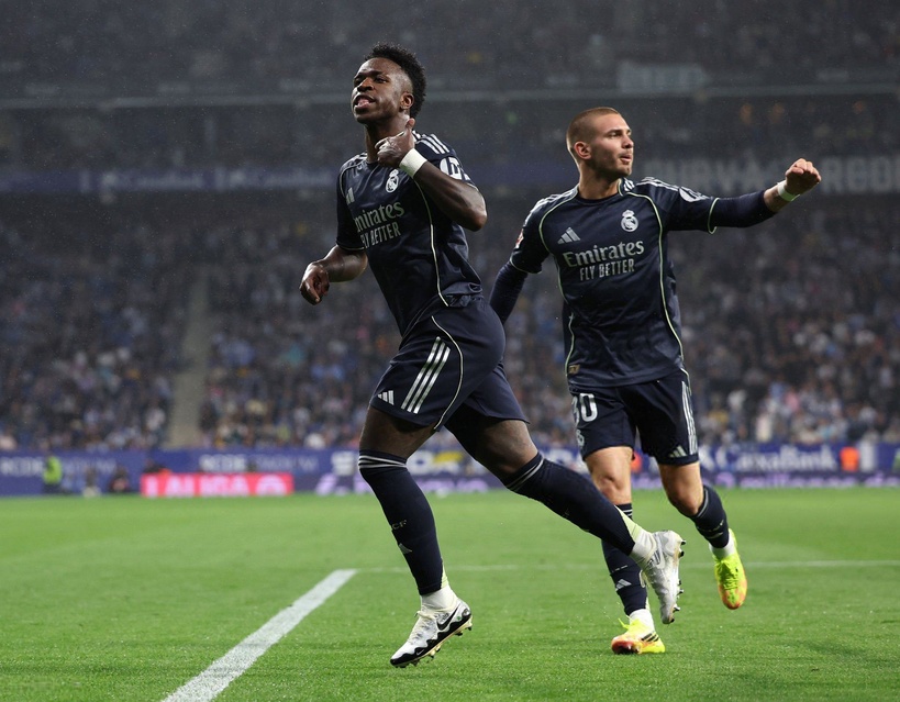 Liga : Le Real Madrid s'impose face à Espagnol et retarde le sacre du FC Barcelone Liga : Le Real Madrid s'impose face à Espagnol et retarde le sacre du FC Barcelone