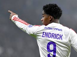 Endrick peut-il vraiment rester à l’OL ?