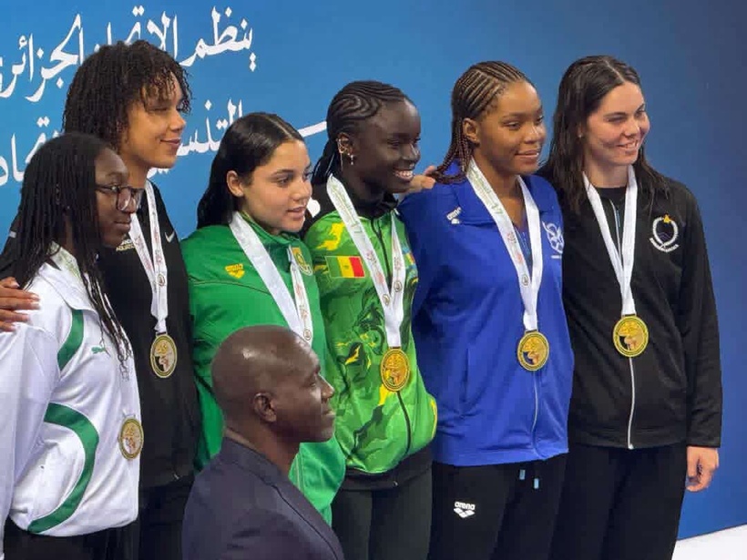 Championnats d’Afrique de natation : Oumy Diop double la mise en or et bat le record national à Oran