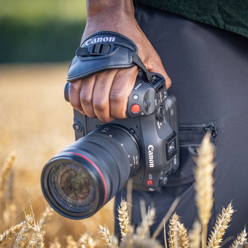 ​Programme Miraisha: Canon et SOS Villages d’Enfants s’unissent pour booster le contenu numérique au Sénégal