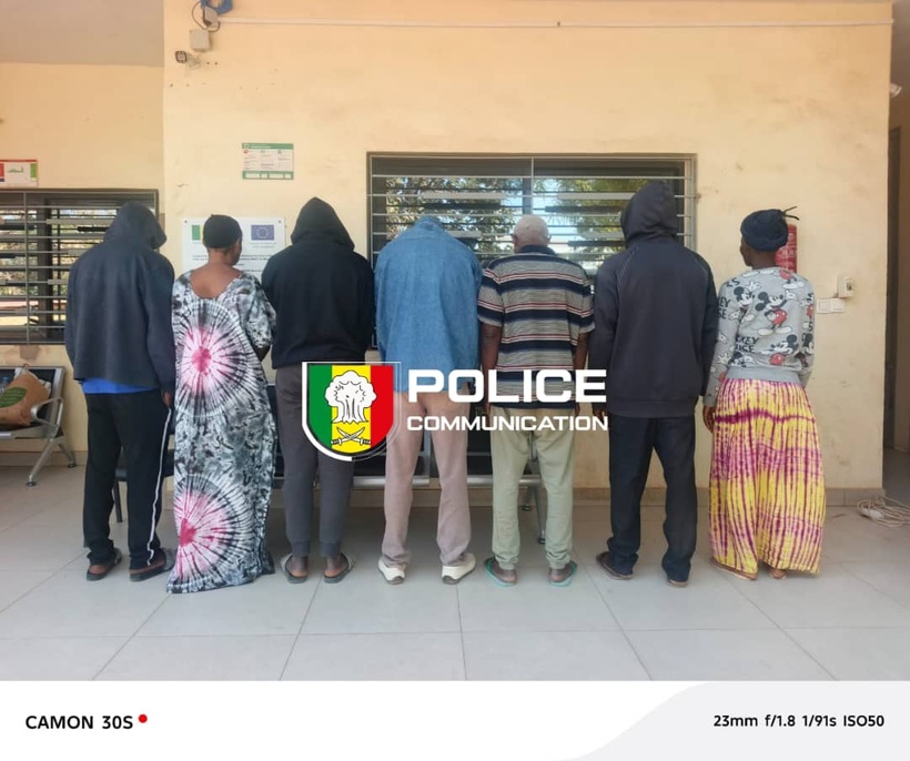 Trafic de faux documents d'état civil à Ziguinchor : sept personnes déférées, un réseau sophistiqué démantelé Trafic de faux documents d'état civil à Ziguinchor : sept personnes déférées, un réseau sophistiqué démantelé