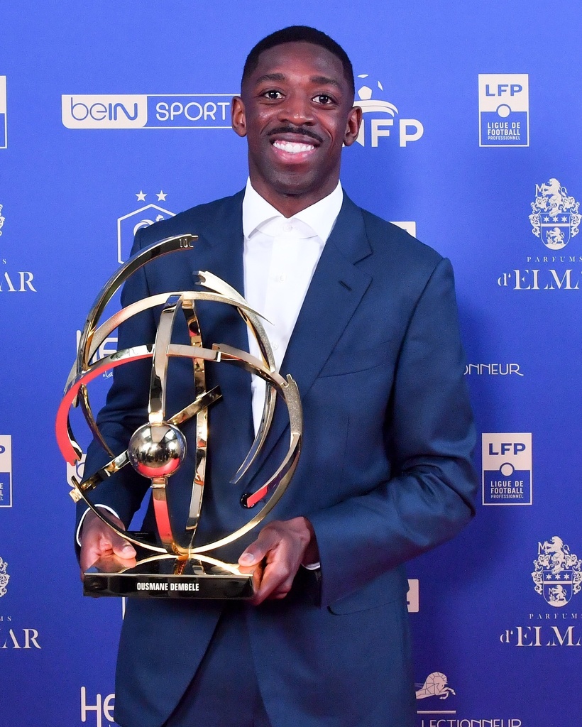 Trophées UNFP : Ousmane Dembélé conserve son titre de meilleur joueur de Ligue 1 Trophées UNFP : Ousmane Dembélé conserve son titre de meilleur joueur de Ligue 1