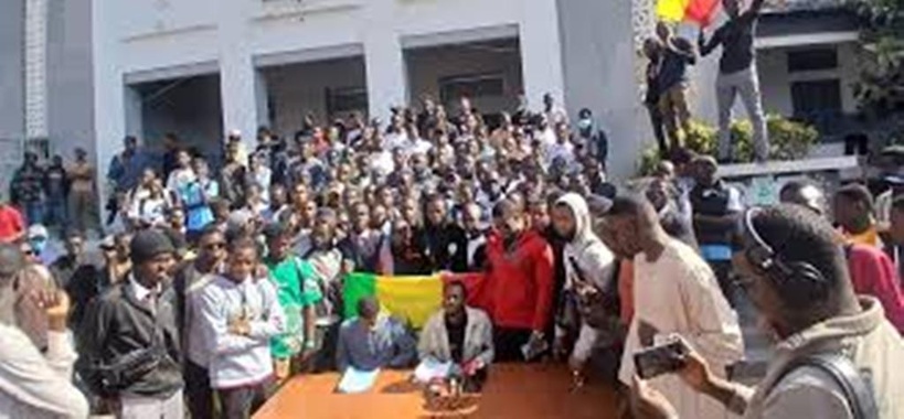 UCAD : des étudiants de la Faculté des sciences et techniques dénoncent le rejet de leurs candidatures en master