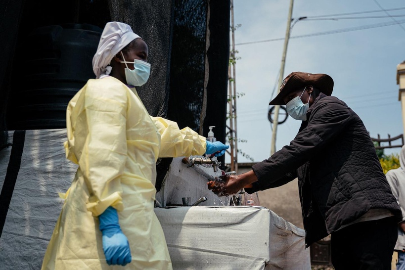 Ebola: restriction d’entrée aux États-Unis pour certains voyageurs d’Afrique centrale après un cas américain Ebola: restriction d’entrée aux États-Unis pour certains voyageurs d’Afrique centrale après un cas américain