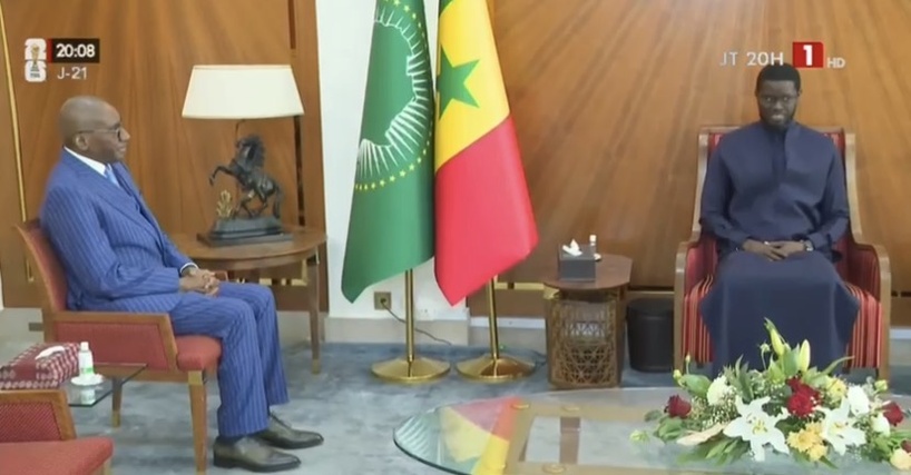 Palais présidentiel : Économie et sécurité au cœur des échanges entre Diomaye Faye et Sidiki Kaba