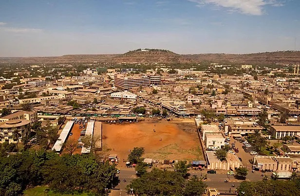 Mali: la Mauritanie proteste après des appels à la violence proférés devant son ambassade à Bamako