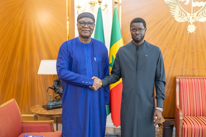 Audience avec le Chef de l’État: « Des monologues parallèles ne font pas un dialogue », Ousmane Ngom Audience avec le Chef de l’État: « Des monologues parallèles ne font pas un dialogue », Ousmane Ngom
