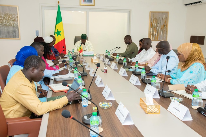 Assemblée nationale : Ousmane Sonko lance ses premières activités et réintègre deux députés Assemblée nationale : Ousmane Sonko lance ses premières activités et réintègre deux députés