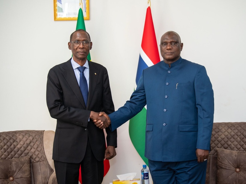 Axe Dakar-Banjul : La sécurité et l'économie au cœur du prochain Conseil présidentiel sénégalo-gambien Axe Dakar-Banjul : La sécurité et l'économie au cœur du prochain Conseil présidentiel sénégalo-gambien