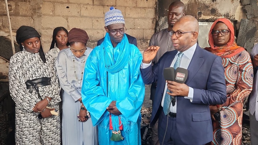 Incendie à Télé-École : le ministre Moustapha Guirassy rassure et promet un soutien financier et matériel Incendie à Télé-École : le ministre Moustapha Guirassy rassure et promet un soutien financier et matériel