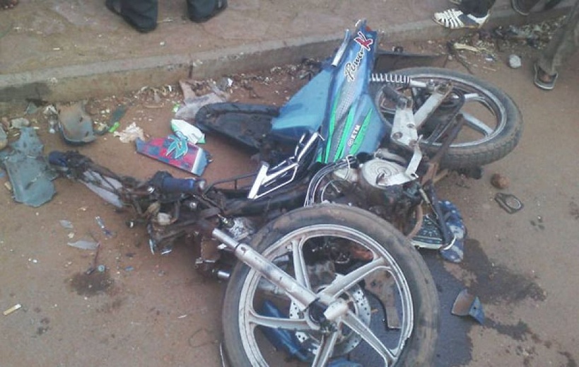 Tambacounda : une femme et son bébé tués dans un accident entre une moto et un camion