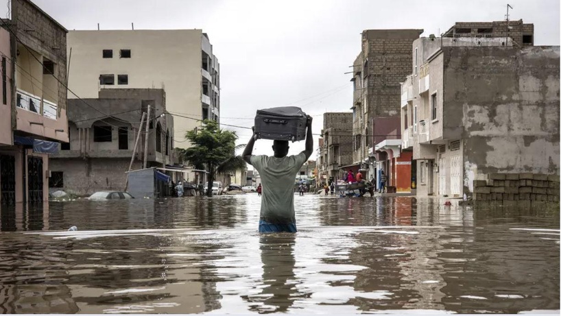 Hivernage : le président exige des mesures contre les risques de la saison des pluies Hivernage : le président exige des mesures contre les risques de la saison des pluies