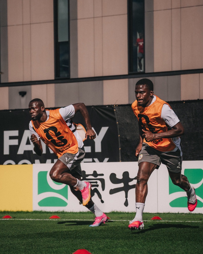 Mondial 2026 : reprise de l'entraînement des "Lions" du Sénégal après la défaite face à la France Mondial 2026 : reprise de l'entraînement des "Lions" du Sénégal après la défaite face à la France