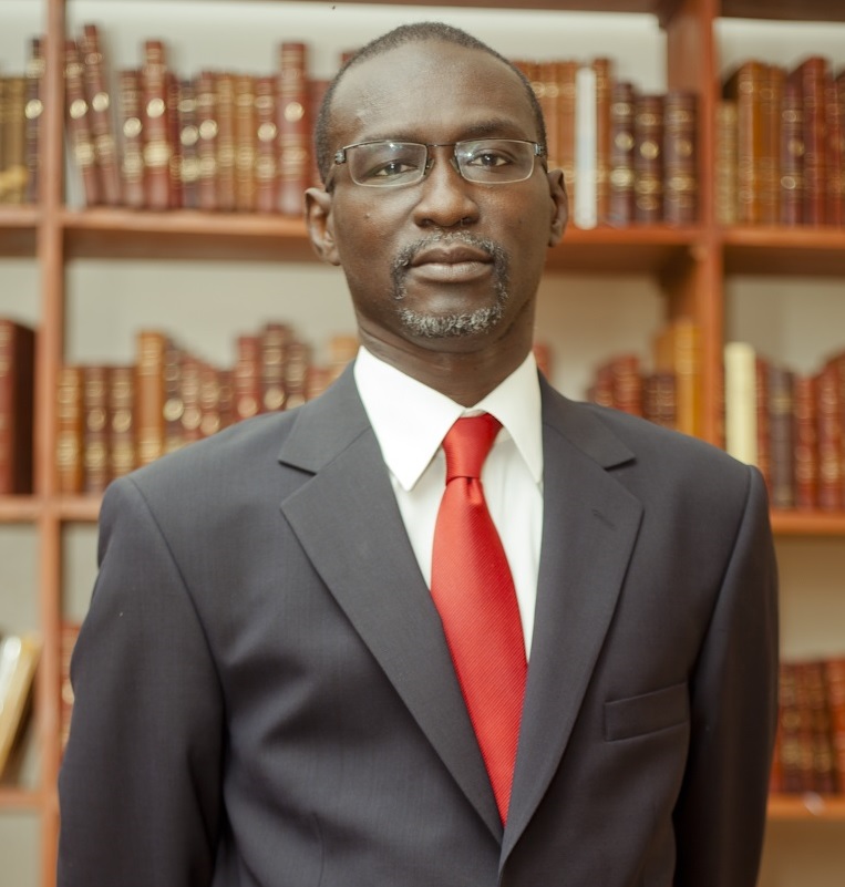 Restructuration de la dette : l’ancien ministre El Hadji Ibrahima Sall alerte sur les conséquences sociales