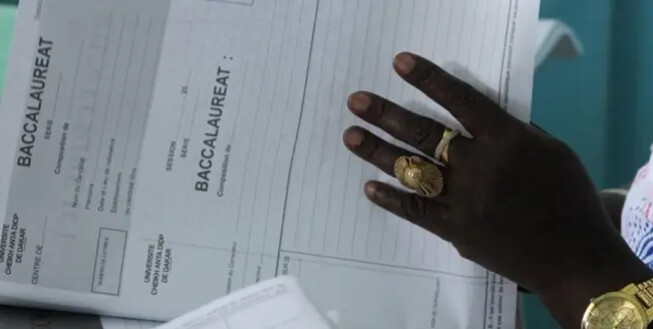 Thiaroye : deux candidats au baccalauréat interpellés pour tricherie avec un téléphone
