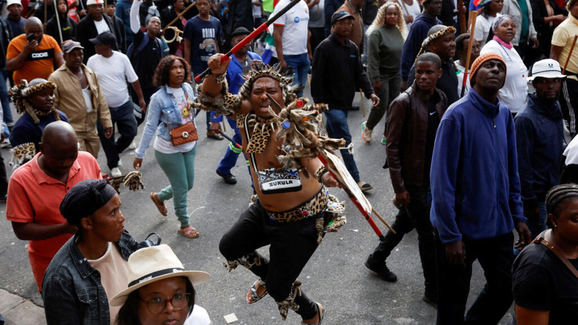 Afrique du Sud: des milliers de manifestants ont défilé pour réclamer le départ des sans-papiers