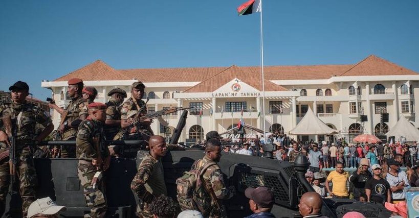 Madagascar, le coup d'État permanent ? Madagascar, le coup d'État permanent ?