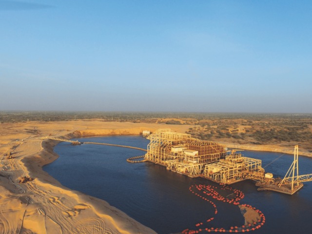 Mine GCO : JUWI s’apprête à livrer un projet hybride solaire et stockage de 20,3 MW sur la Grande Côte