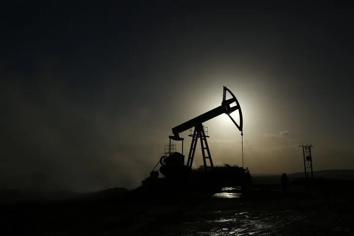 Les États-Unis annulent la licence autorisant temporairement la vente de pétrole iranien