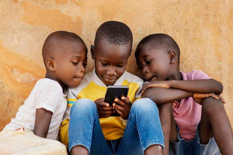 Protection des mineurs : le Sénégal et Meta s'unissent pour la sécurité des enfants en ligne Protection des mineurs : le Sénégal et Meta s'unissent pour la sécurité des enfants en ligne