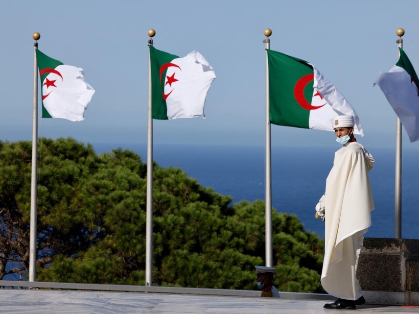 À la faveur d'un dégel, l'Algérie et le Mali annoncent le retour de leurs ambassadeurs