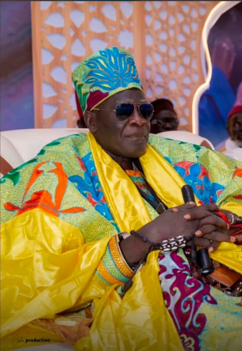 Décès du Jaraaf de Ouakam : le Président Bassirou Diomaye Faye salue un « homme de sagesse et de médiation » Décès du Jaraaf de Ouakam : le Président Bassirou Diomaye Faye salue un « homme de sagesse et de médiation »
