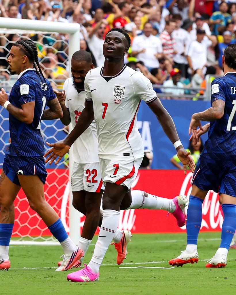 Coupe du monde 2026 (troisième place) : l'Angleterre domine la France 6-4 dans un match spectaculaire Coupe du monde 2026 (troisième place) : l'Angleterre domine la France 6-4 dans un match spectaculaire