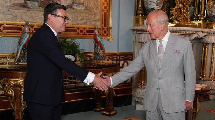 Royaume-Uni: Andy Burnham nommé Premier ministre par le roi Charles III après la démission officielle de Keir Starmer