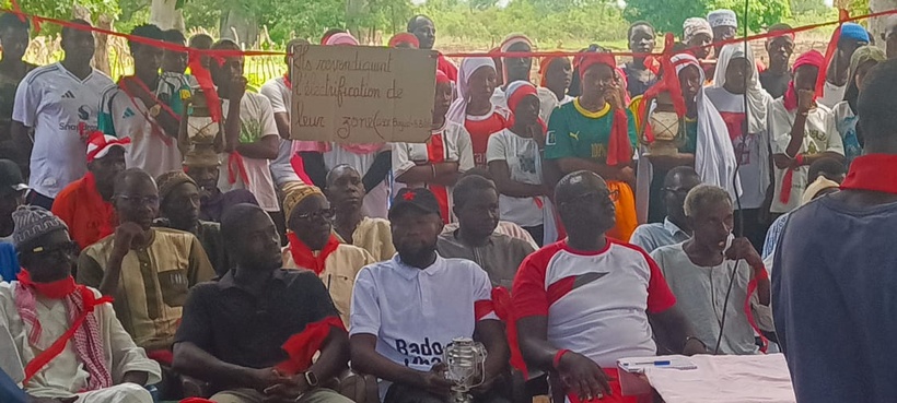 Kolda : 44 villages de l'axe Saré Moussa Ndourou–Saré Mory haussent le ton pour réclamer de l'électricité Kolda : 44 villages de l'axe Saré Moussa Ndourou–Saré Mory haussent le ton pour réclamer de l'électricité