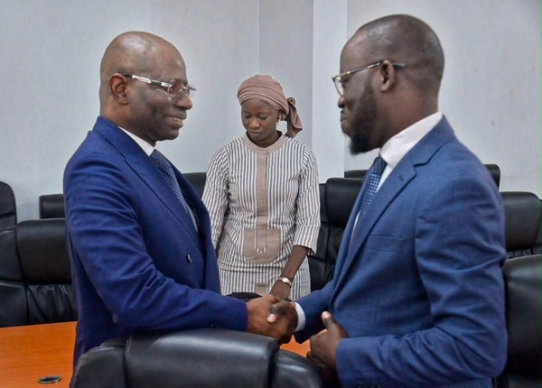 Crise dans le supérieur : le ministre Boubacar Camara auditionné par la mission d'information sur l'instabilité des universités Crise dans le supérieur : le ministre Boubacar Camara auditionné par la mission d'information sur l'instabilité des universités