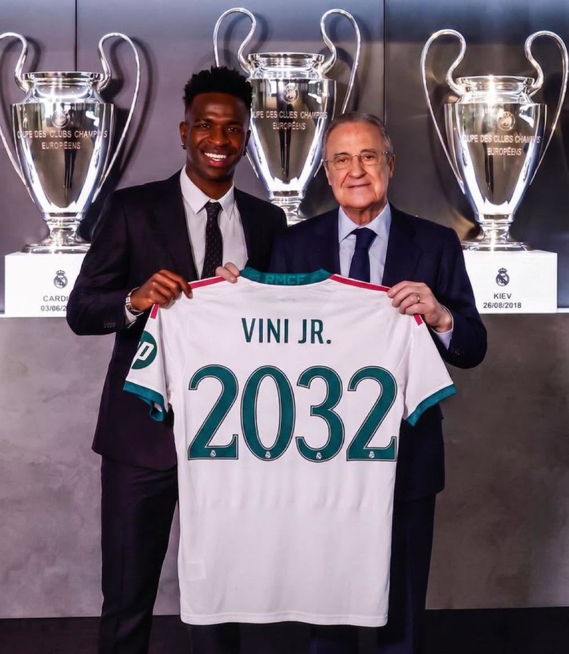 Foot : Le Real Madrid annonce la prolongation du contrat de Vinicius Jr jusqu'en 2032 Foot : Le Real Madrid annonce la prolongation du contrat de Vinicius Jr jusqu'en 2032