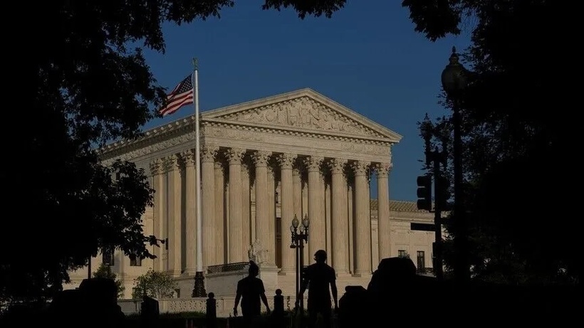Un tribunal américain bloque la construction de la salle de bal de Trump à la Maison-Blanche