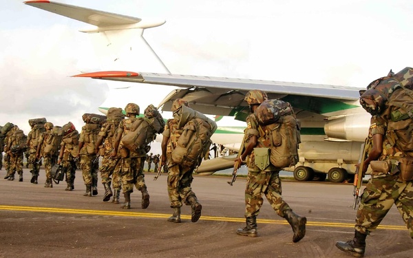 L'Ouganda approuve l'envoi de troupes au sein de la force internationale à Gaza