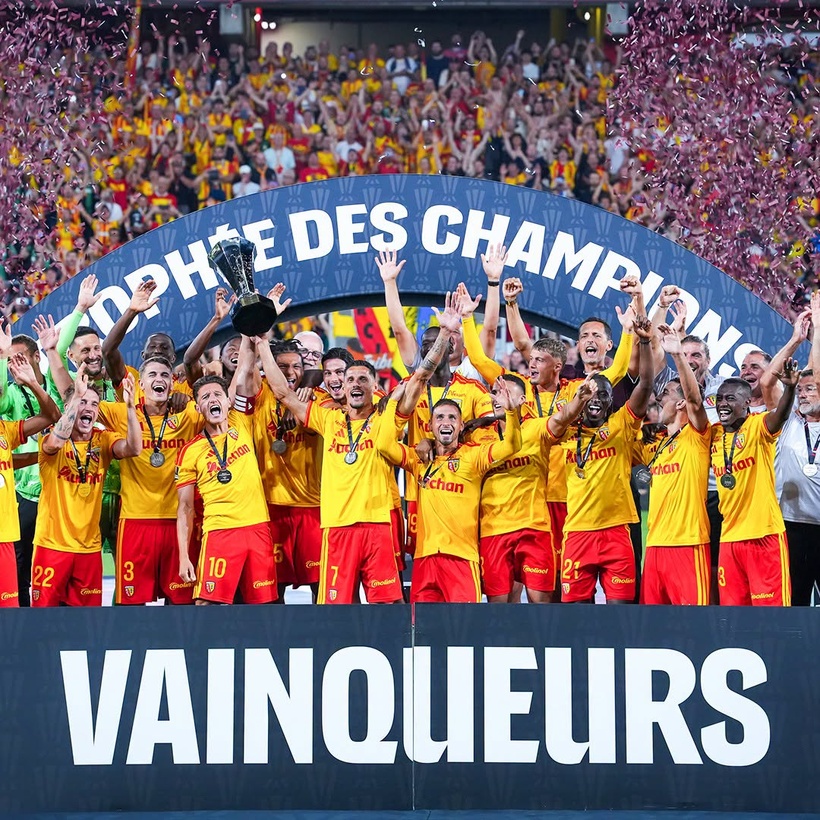Foot : Lens remporte le trophée des champions pour la première fois de son histoire