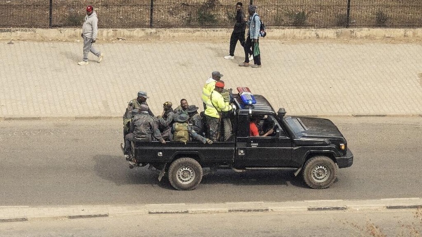 Zambie: un député d'opposition et ex-ministre tué lors d'un raid des forces de sécurité Zambie: un député d'opposition et ex-ministre tué lors d'un raid des forces de sécurité