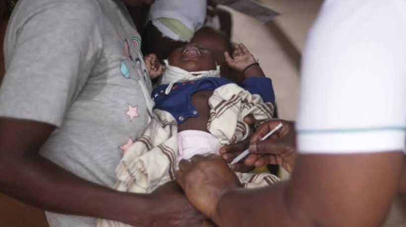 Journée mondiale du moustique: cinq ans après le premier vaccin, la lutte contre le paludisme avance en Afrique Journée mondiale du moustique: cinq ans après le premier vaccin, la lutte contre le paludisme avance en Afrique