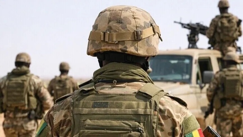 Mali : l’armée affirme avoir frappé un regroupement d’au moins 200 terroristes, dont des chefs Mali : l’armée affirme avoir frappé un regroupement d’au moins 200 terroristes, dont des chefs
