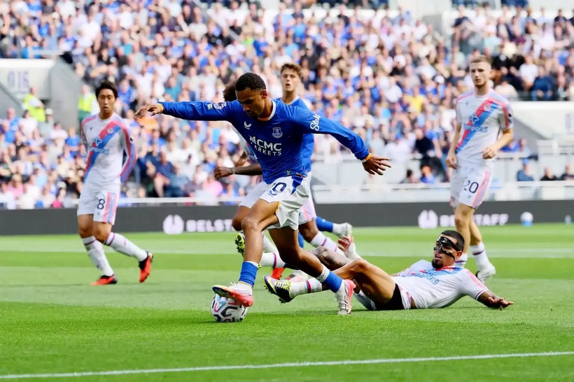 Premier League : Everton s'offre Crystal Palace (2-0), Iliman Ndiaye décisif 