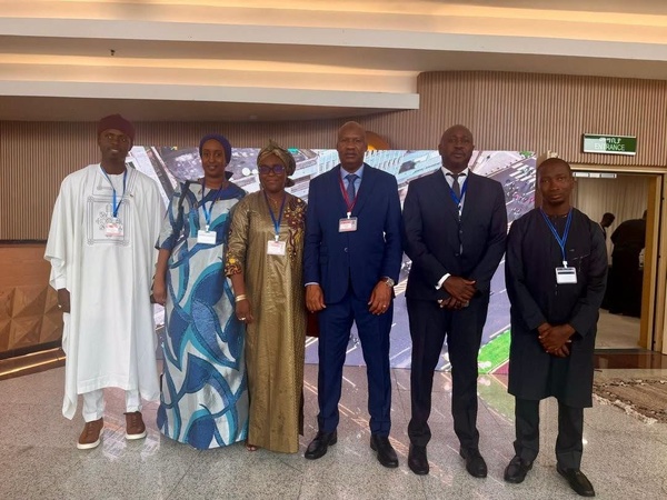 Santé publique : le Sénégal plaide pour l'industrie pharmaceutique locale et la CSU devant le Comité régional de l’OMS Santé publique : le Sénégal plaide pour l'industrie pharmaceutique locale et la CSU devant le Comité régional de l’OMS