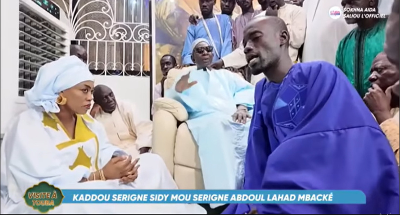 Touba : la visite de Sokhna Aïda Diallo chez Serigne Sidy Abdou Lahad Mbacké fait polémique Touba : la visite de Sokhna Aïda Diallo chez Serigne Sidy Abdou Lahad Mbacké fait polémique