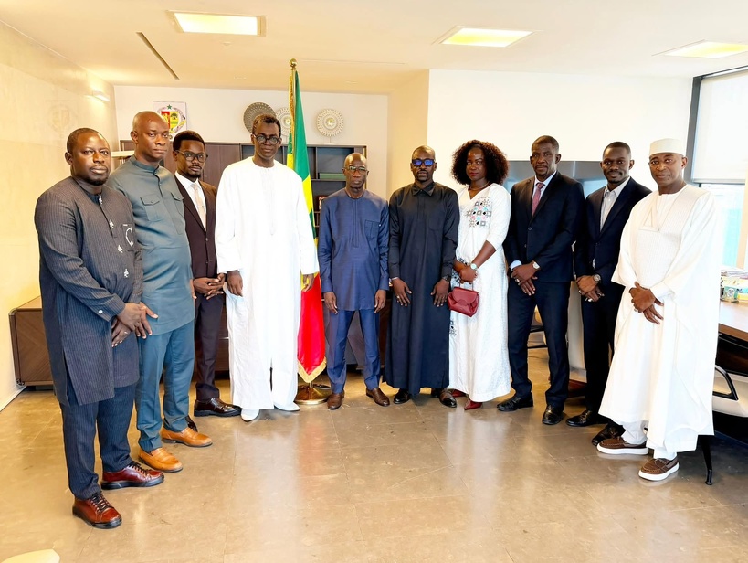 Reclassement statutaire des greffiers : Me Moussa Sarr réaffirme son engagement pour un accord Reclassement statutaire des greffiers : Me Moussa Sarr réaffirme son engagement pour un accord