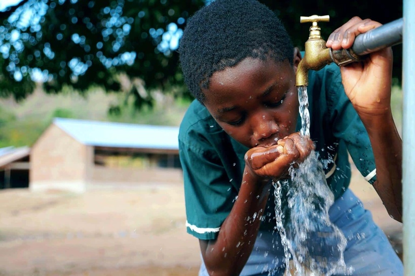 Accès à l'eau au Sénégal : dix ans de progrès national à l'épreuve des disparités territoriales