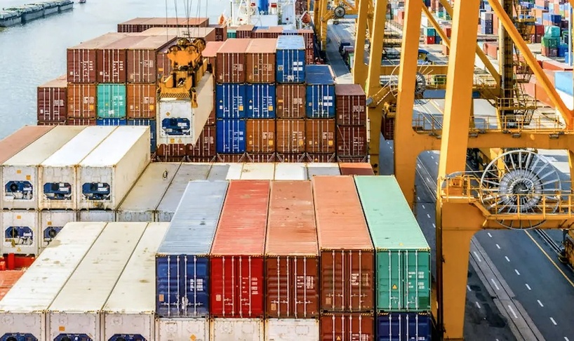Commerce intra-africain : l’Afrique de l’Ouest confirme son dynamisme avec 76,1 % d’échanges régionaux Commerce intra-africain : l’Afrique de l’Ouest confirme son dynamisme avec 76,1 % d’échanges régionaux