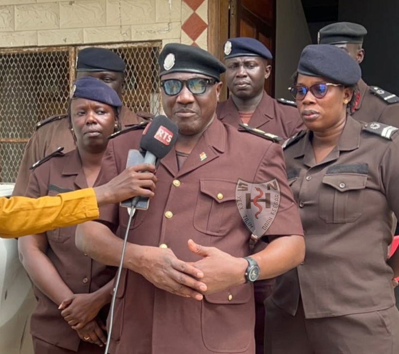 15000 baguettes saisies, 63 lots de sachets d'eau retirés dans 11 boutiques : le grand nettoyage de la Brigade de l'hygiène à Dakar 15000 baguettes saisies, 63 lots de sachets d'eau retirés dans 11 boutiques : le grand nettoyage de la Brigade de l'hygiène à Dakar
