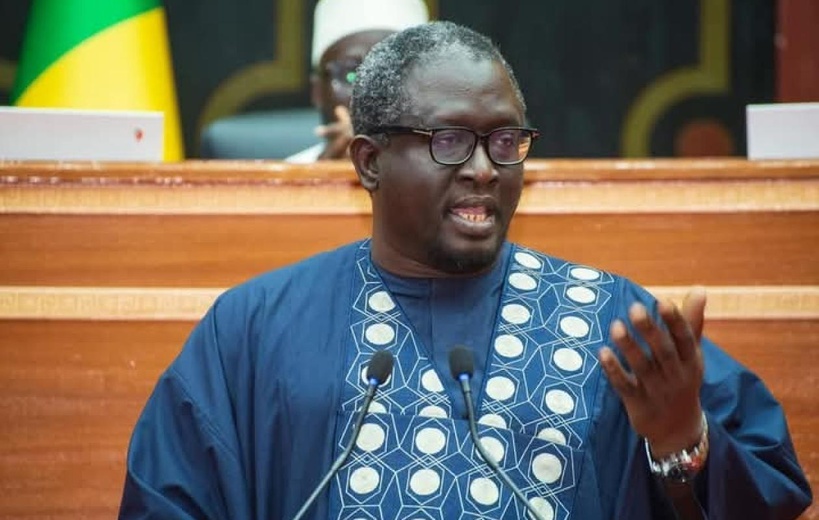 Ayib Daffé qualifie la DPG du Premier ministre de « déclaration de pessimisme générale » Ayib Daffé qualifie la DPG du Premier ministre de « déclaration de pessimisme générale »