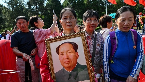 Chine: 50 ans après sa mort, Mao reste une figure tutélaire au bilan difficilement critiquable